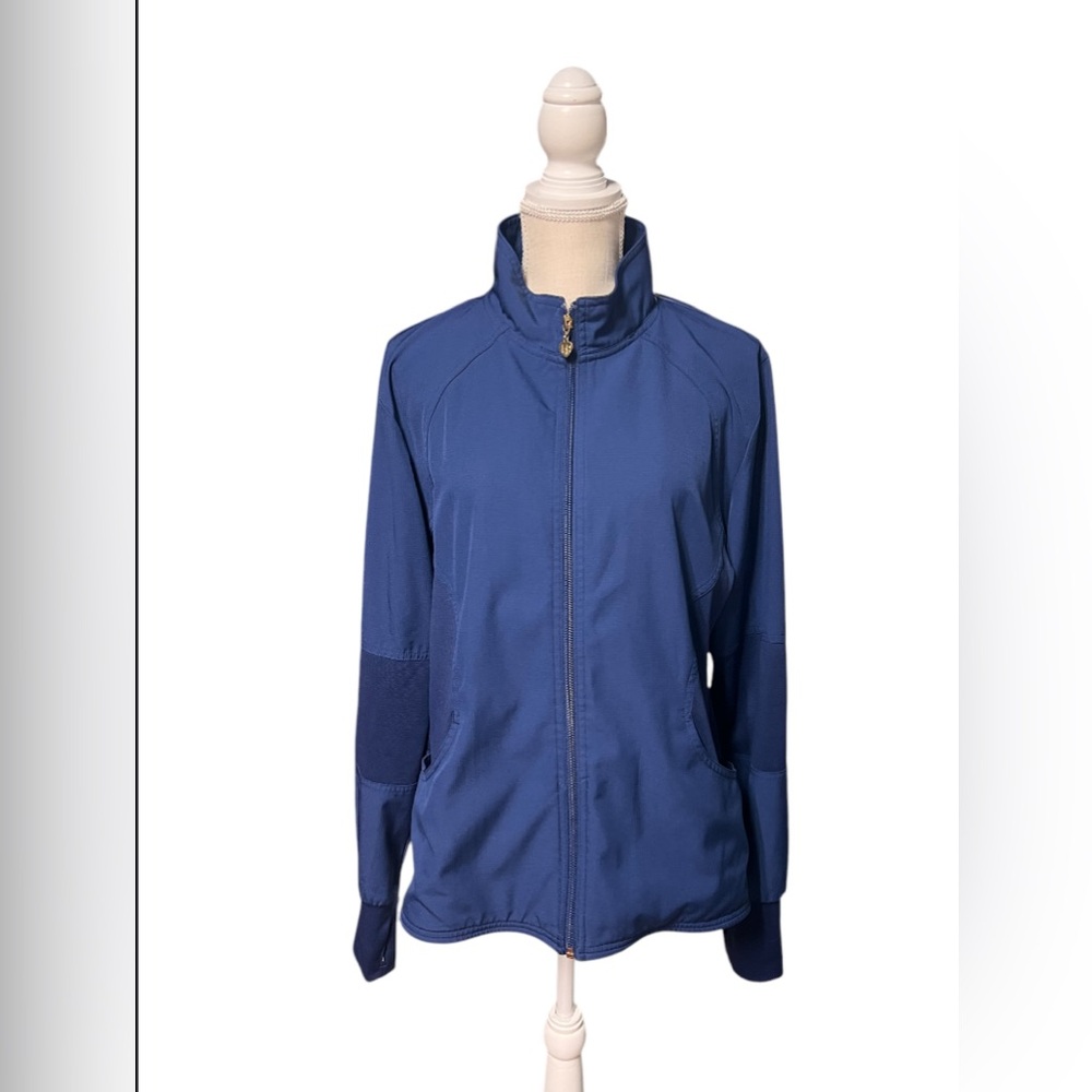 Heart‎ soul jacket.  Nursing/medical